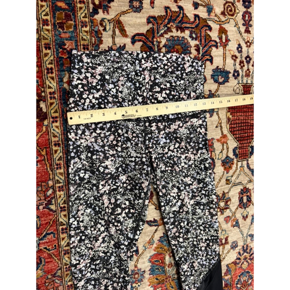Lululemon Wunder Under Crop II 6 Floral Spritz Roll Down Scallop Luxtreme - Picture 3 of 7